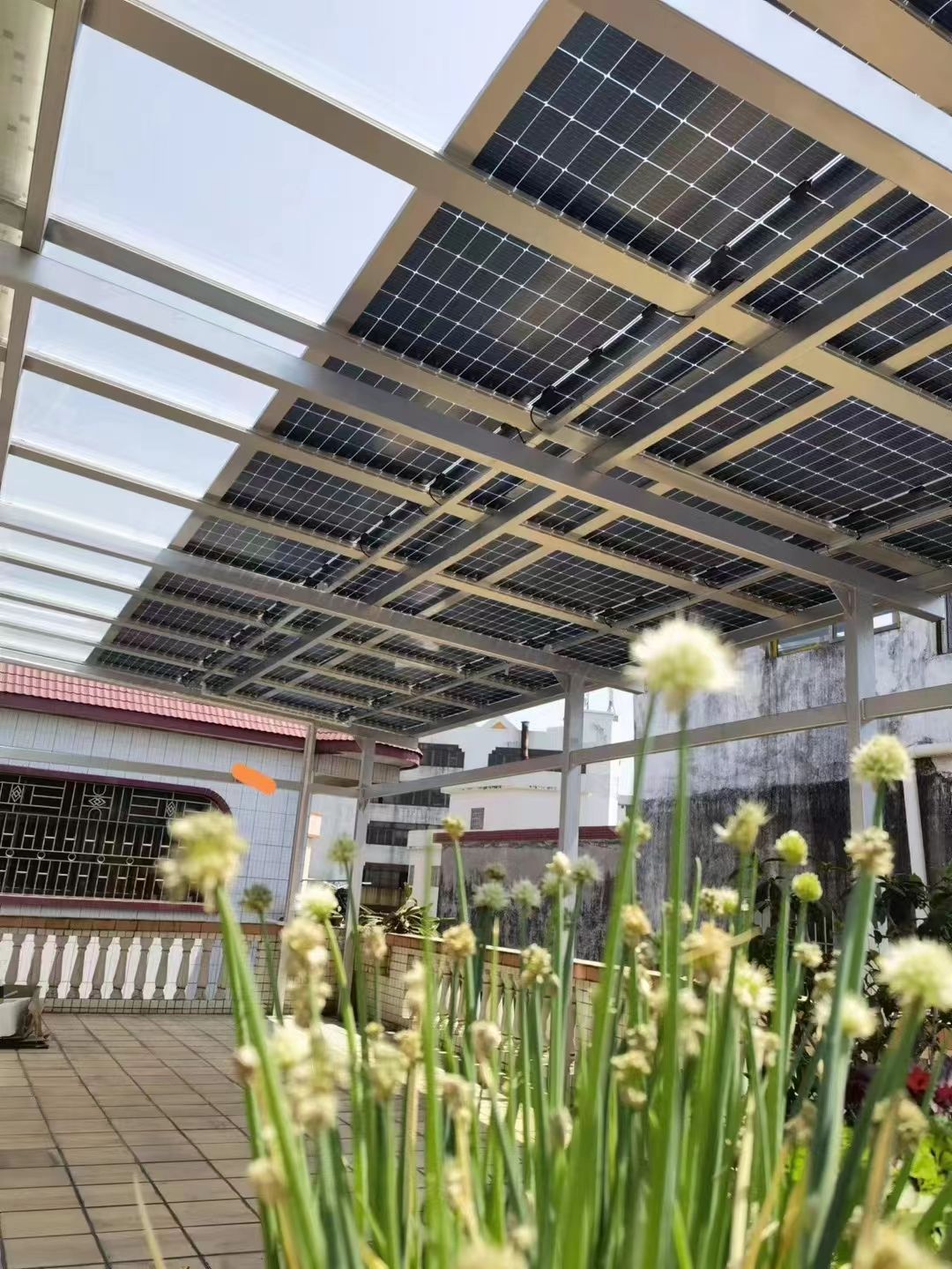 保山别墅家用屋顶太阳能发电系统安装